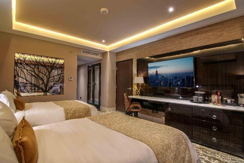 K Tower Boutique Hotel By Lucerna Tijuana Rum bild