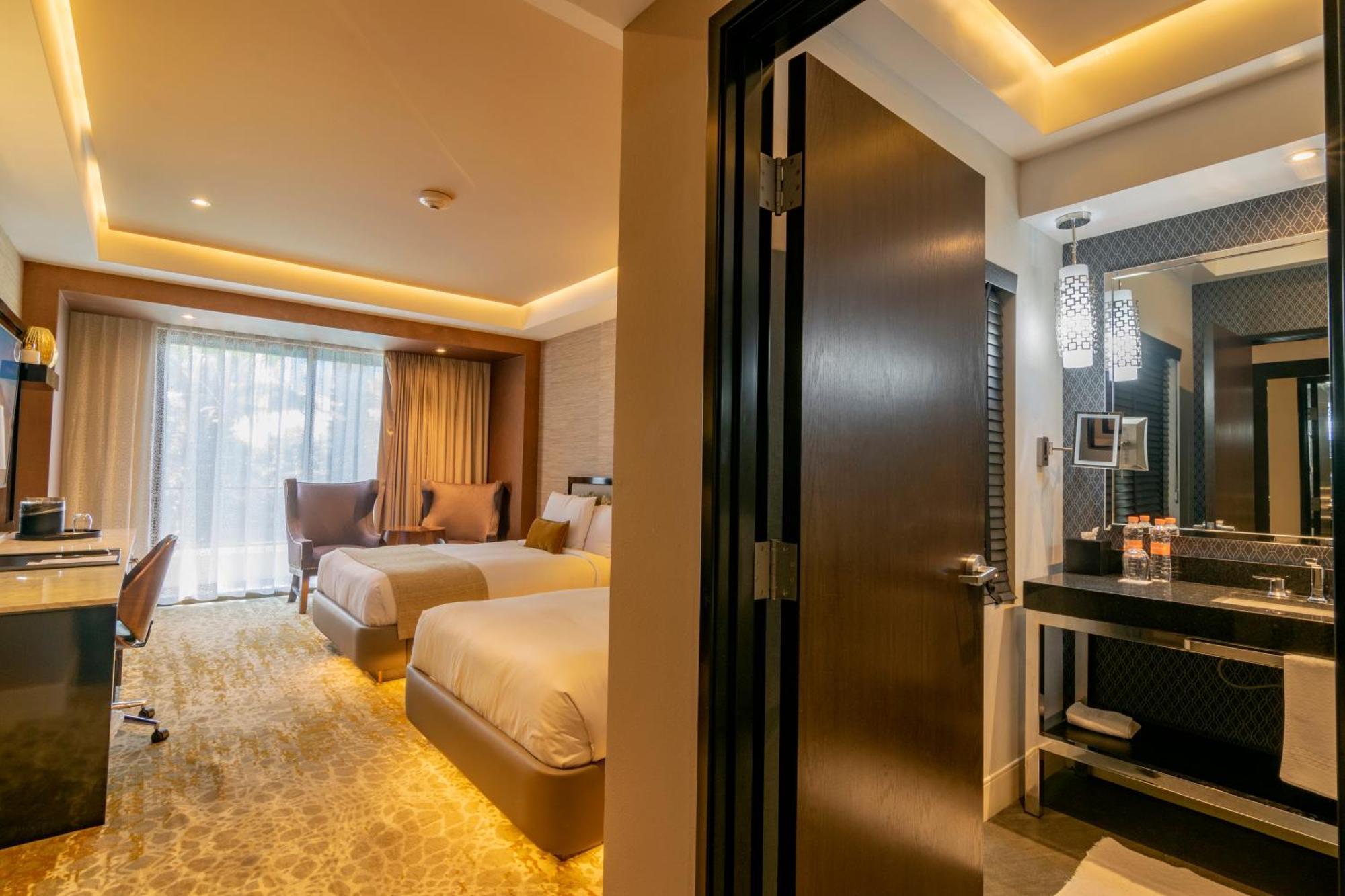 K Tower Boutique Hotel By Lucerna Tijuana Exteriör bild