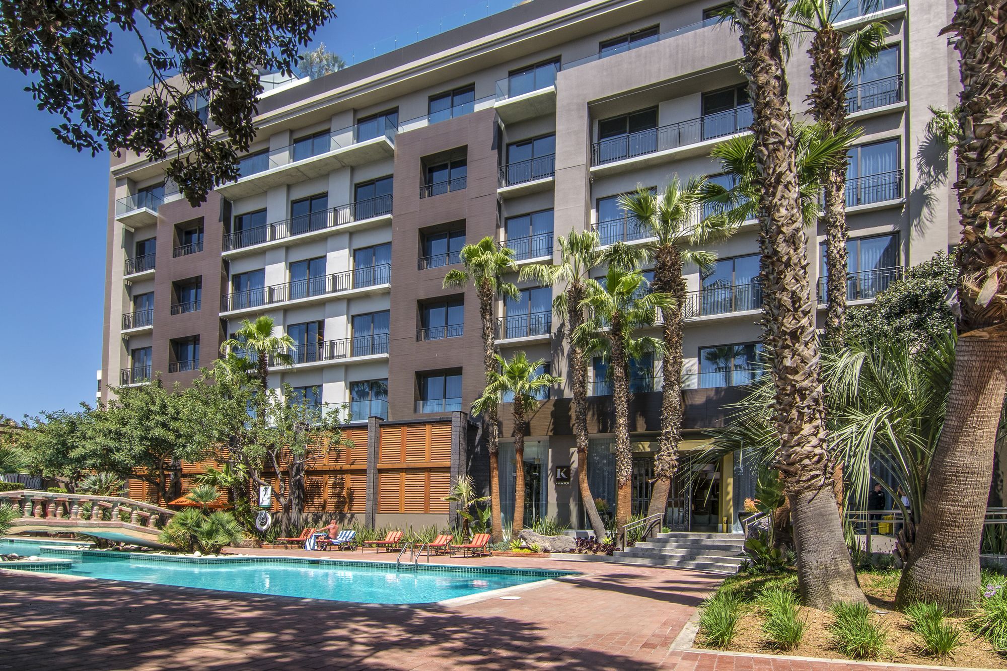 K Tower Boutique Hotel By Lucerna Tijuana Exteriör bild